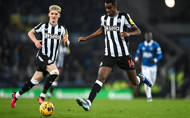 Trực tiếp Newcastle vs Fulham, 22h00 ngày 16/12/2023