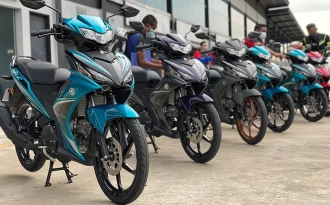 Tin xe trưa 12/9: Yamaha Exciter mới sắp ra mắt khiến khách Việt dậy sóng, Honda Winner X ‘lâm nguy’