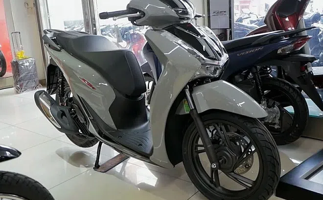 Tin xe hot 7/12: Honda SH tiếp tục giảm giá sâu, xuống mức rẻ kỷ lục nhiều năm khó gặp