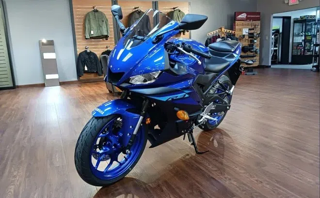 Yamaha ra mắt ‘đàn em’ của Exciter 155 VVA: Động cơ dung tích gấp đôi Honda Winner X, giá quá 'mềm'