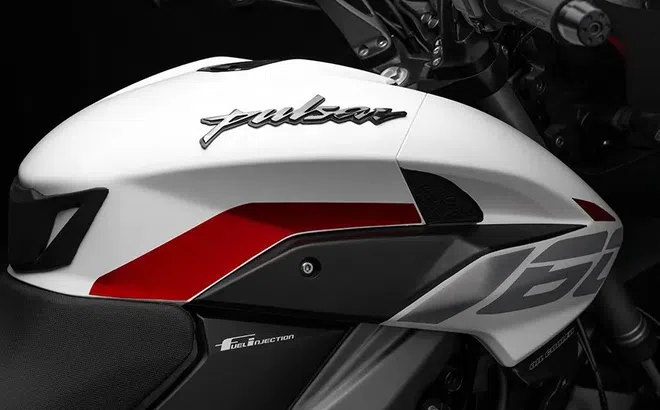 Tin xe trưa 19/2: ‘Vua côn tay 160cc’ rẻ hơn Yamaha Exciter và Honda Winner X ra mắt, có ABS 2 kênh