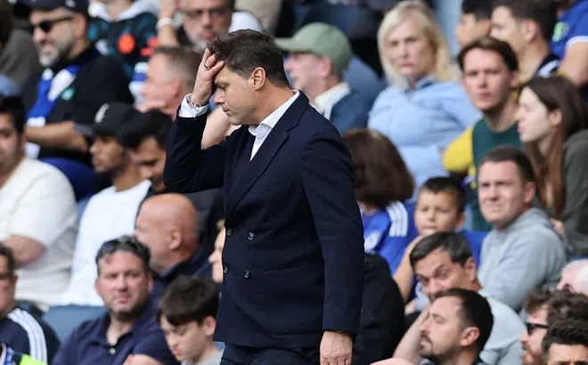 Emmanuel Petit: 'Pochettino còn chẳng biết phải làm gì ở Chelsea'