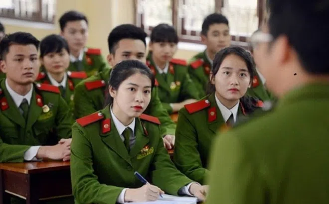 Điểm chuẩn các trường công an 2023, thấp nhất bao nhiêu điểm?