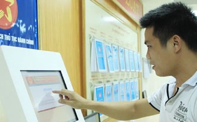 4 mức phí được giảm từ 1/1/2024 khi thực hiện dịch vụ công trực tuyến