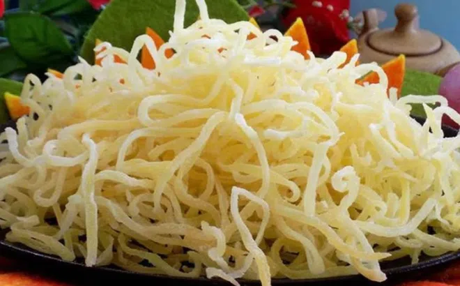 2 cách làm mứt khoai tây dẻo thơm, ăn cực bùi lại ngon miệng ngay tại nhà mùa Tết