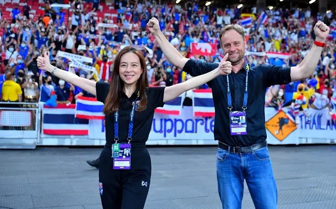 Madam Pang bất ngờ lên tiếng về 'ghế nóng' ĐT Thái Lan