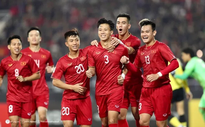 CĐV Đông Nam Á phản ứng dữ dội về danh sách ĐT Việt Nam