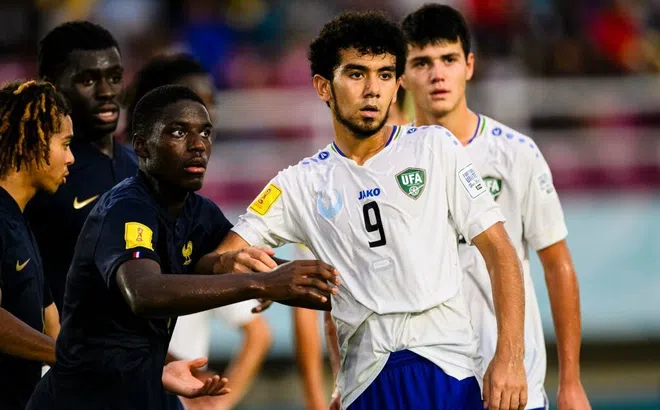 Xác định đội tiếp theo vào bán kết U17 World Cup
