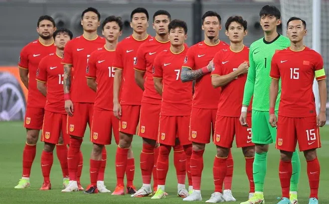 ĐT Trung Quốc bị phạt nặng