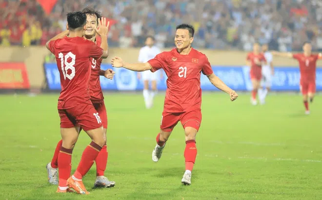 Tiền vệ ĐT Việt Nam 'ghi bàn thắng' quan trọng nhất cuộc đời