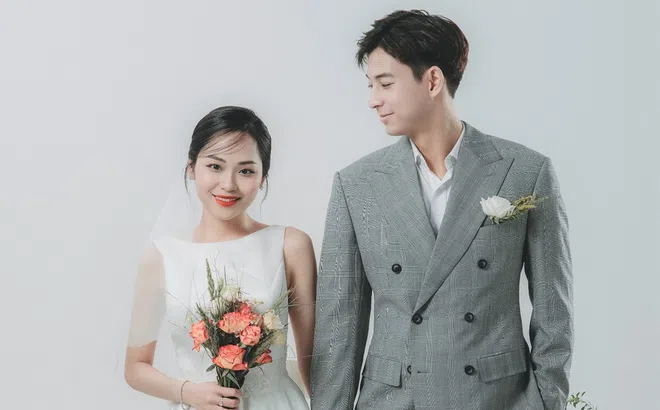Hot boy tuyển cầu lông Việt Nam sắp 'về chung một nhà' với bạn gái xinh đẹp