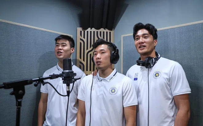 Video: Tiết mục văn nghệ của nhóm cầu thủ Hà Nội FC mừng 20/11
