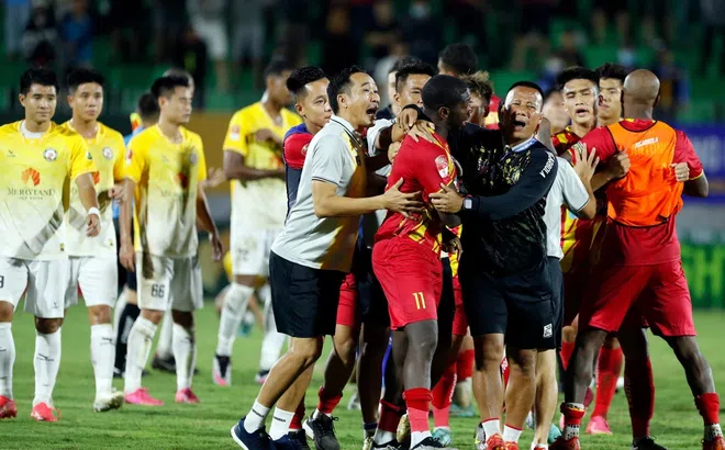 CLB Bình Định đối diện với án phạt từ VFF sau sự cố ở vòng 5 V-League