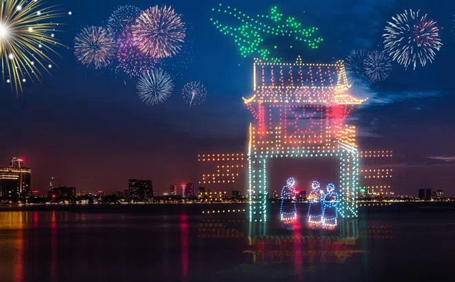 Tất tần tật về buổi trình diễn drone ở hồ Tây: Thời gian, nội dung, view ở đâu đỉnh nhất, hướng dẫn tham gia từ A-Z?