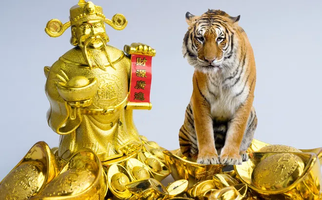Sau Xuân phân: Thần Tài 'phê đỏ bỏ đen' 4 con giáp này, giàu như đạp mỏ vàng, lộc ồ ạt tựa lũ quét