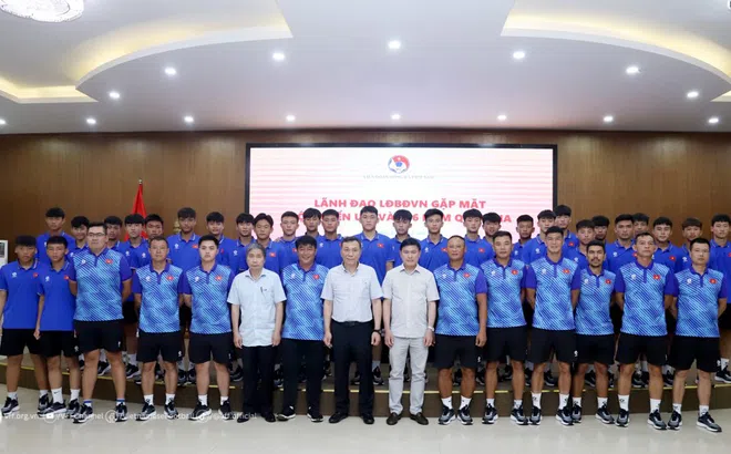 VIDEO: Chủ tịch VFF động viên U16 và U19 Việt Nam trước giải Đông Nam Á