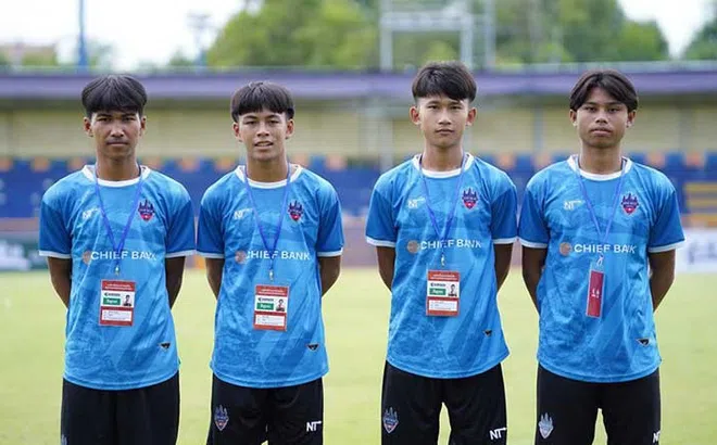 Hàng loạt cầu thủ Thái Lan 'khăn gói' sang Campuchia