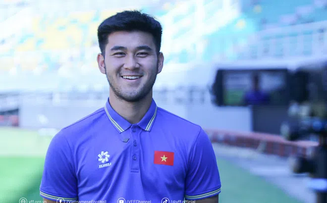 Ngôi sao U19 Việt Nam: 'Chúng tôi là đội bóng không phải muốn vượt qua là được'