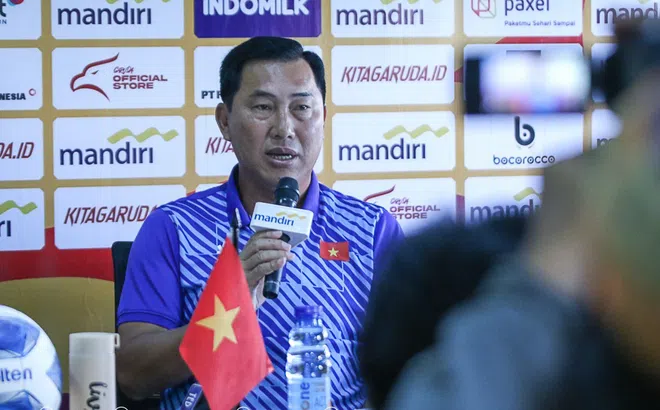 HLV U19 Việt Nam thừa nhận 1 điều sau trận thua 2-6