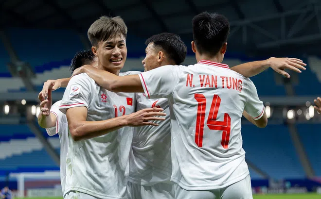 CLB đóng góp ĐT Việt Nam nhiều nhất giành cú đúp giải thưởng