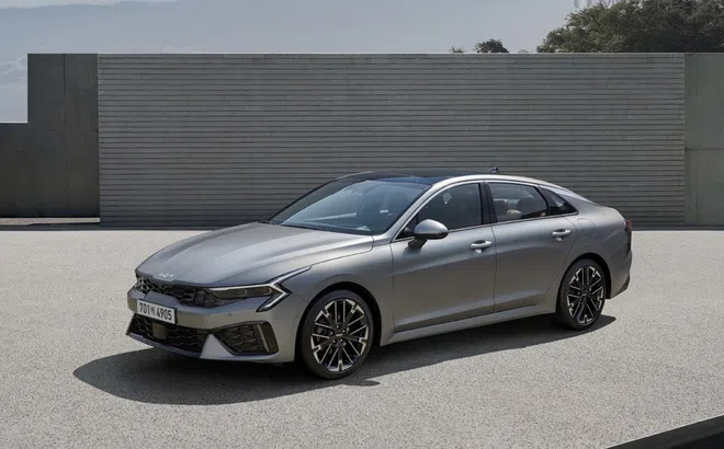 Đối thủ của Toyota Camry trình làng bản nâng cấp, giá quy đổi từ 507 triệu đồng