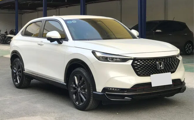 Honda HR-V 2023 ‘full option’ giảm giá sốc trên sàn xe cũ sau chưa đầy 5.000 km lăn bánh