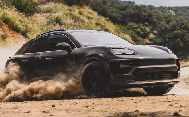 Porsche Macan EV sẽ có tầm hoạt động tới hơn 500 km, sạc 4 phút chạy được 100 km