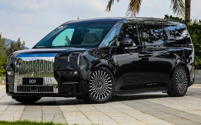 MPV điện Zeekr 009 2024 ra mắt: Lưới tản nhiệt ‘biến hóa’ linh hoạt, tầm hoạt động hơn 800 km