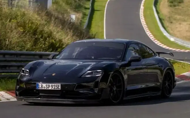 Porsche Taycan 2024 sẽ ra mắt trong vài ngày tới, tầm hoạt động tăng mạnh