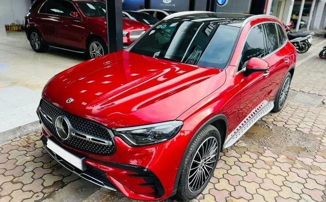 Mới chạy 5.000 km, Mercedes-Benz GLC 300 4Matic đã bán lại với giá ngỡ ngàng