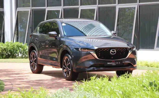 Phân khúc SUV hạng C lao dốc, Mazda CX-5 tiếp tục bỏ xa các đối thủ
