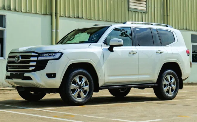 Triệu hồi gần 1.000 'SUV chủ tịch' Toyota Land Cruiser tại Việt Nam