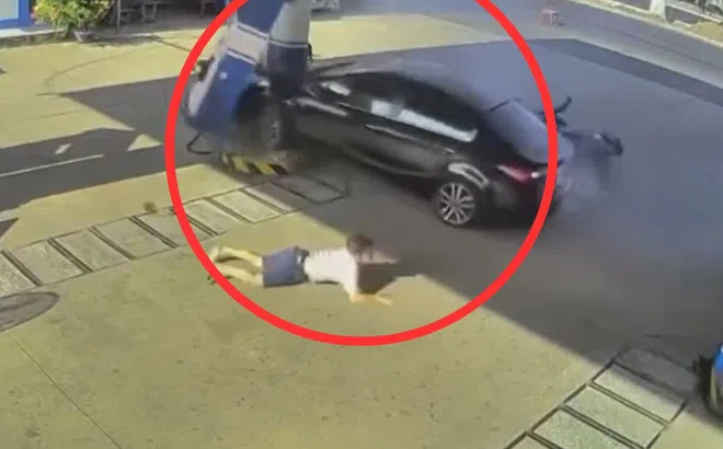 Đồng Tháp: ‘Xe điên’ mất kiểm soát đâm liên hoàn nhiều người, tông sập trụ bơm xăng