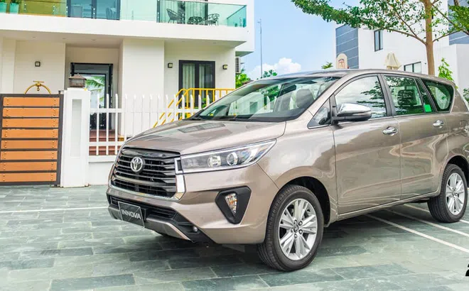 Toyota Innova 2022