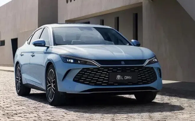 Hãng xe sắp bán tại Việt Nam ra mắt công nghệ hybrid cho mức tiêu hao nhiên liệu chỉ ngang ... xe máy