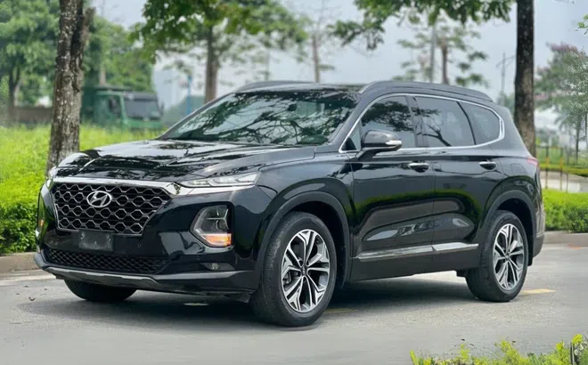 Ngỡ ngàng mức giá của Hyundai Santa Fe 2019 sau 5 năm lăn bánh tại Việt Nam