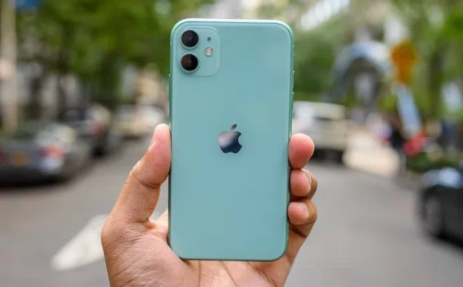 Giá bán iPhone 11 hạ xuống mức thấp nhất trong lịch sử dù nằm trong top bán chạy