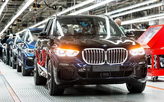 Xe BMW bị điều tra vì nghi dùng "hàng cấm" có nguồn gốc từ Trung Quốc