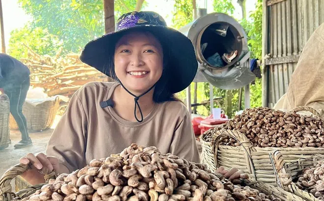 Từ nông nghiệp đến YouTuber: Hành trình đam mê của Trang ở Đak Lak