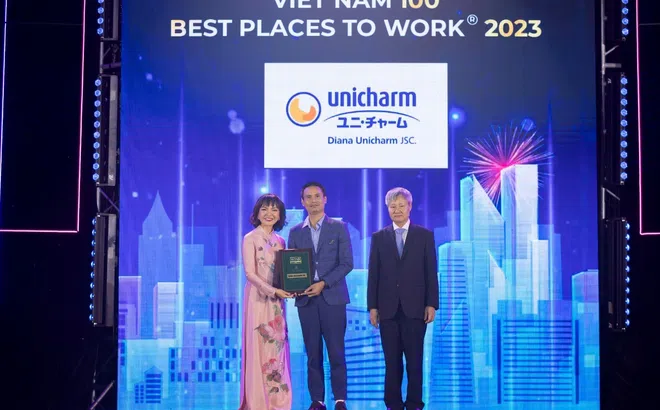 Diana Unicharm vinh danh trong “Top 100 nơi làm việc tốt nhất Việt Nam 2023”