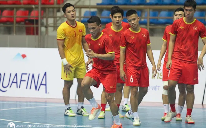 Việt Nam bất ngờ bị đội kém 11 bậc FIFA cầm hòa trên sân nhà