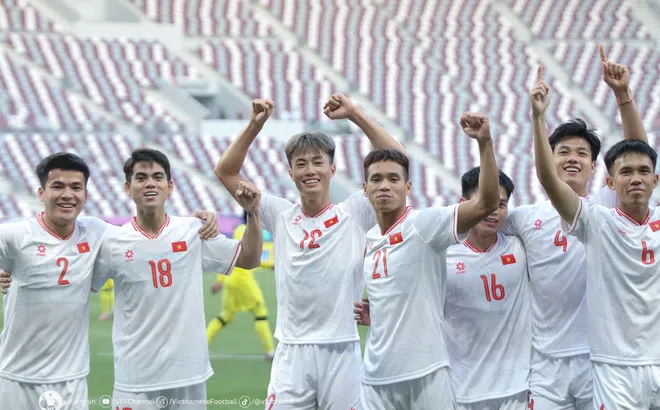 Lịch thi đấu bóng đá hôm nay 23/4: U23 Việt Nam vs U23 Uzbekistan mấy giờ?