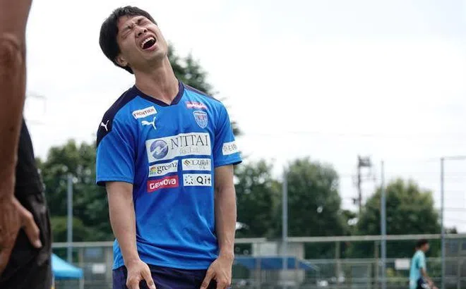 CĐM đồng loạt phản ứng khi Công Phượng bị thay ra chỉ sau 16 phút