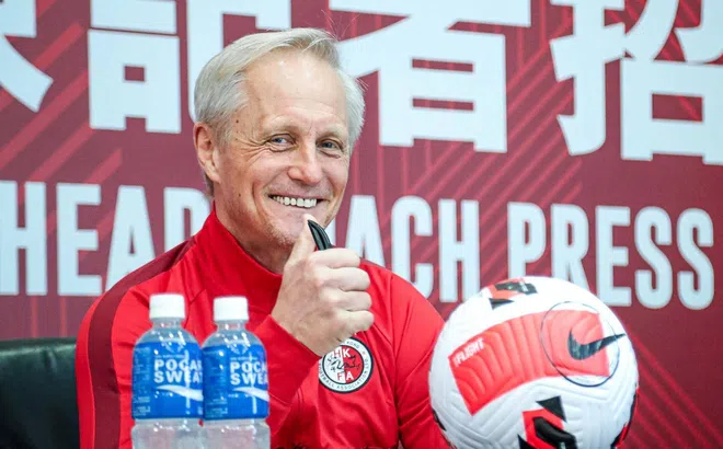 Thầy cũ Công Phượng chức ngay trước VL World Cup