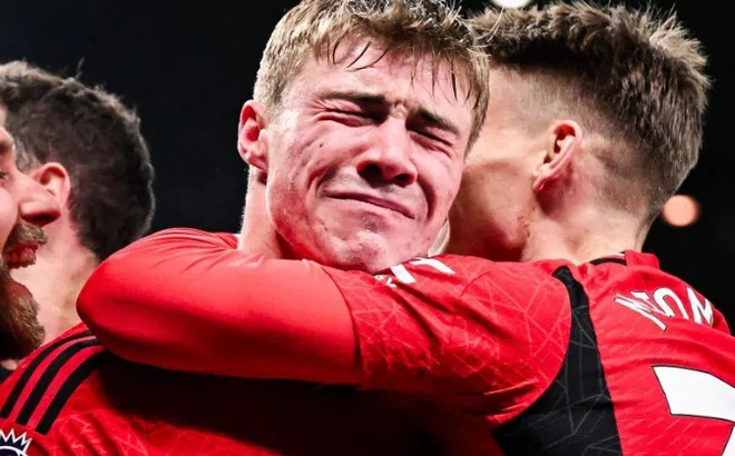 Hojlund chực khóc sau khi giải cơn khát bàn thắng tại Premier League