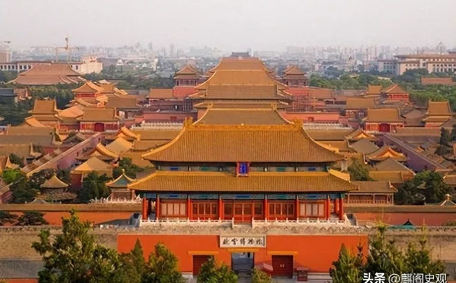 Tại sao Tử Cấm Thành đóng cửa lúc 5 giờ chiều? Du khách nghe lý do chỉ biết ngậm ngùi