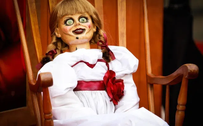 Gặp gỡ búp bê Annabelle ngoài đời thật: Hàng loạt vụ kỳ án chưa lời giải khiến hậu thế lạnh gáy