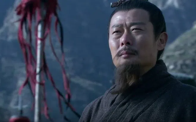 Bị Quan Vũ xem thường, Khổng Minh và Lưu Bị lừa dối, nhưng đây mới là quân sư giỏi nhất Tam Quốc