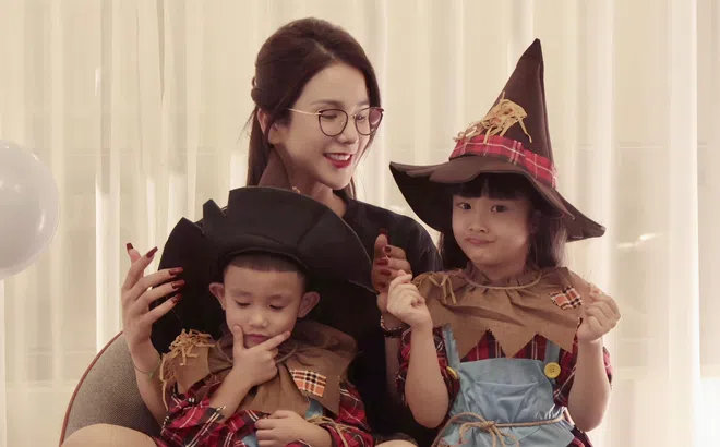 Diệp Lâm Anh đón Halloween cùng các con, tiết lộ sự trùng hợp ngỡ ngàng
