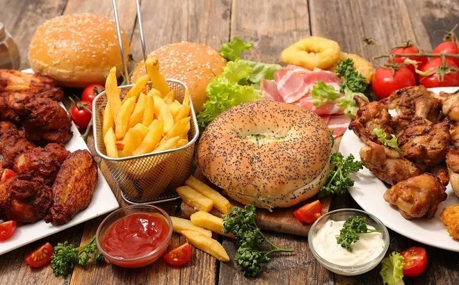 6 thực phẩm khiến bạn mất ngủ vào ban đêm